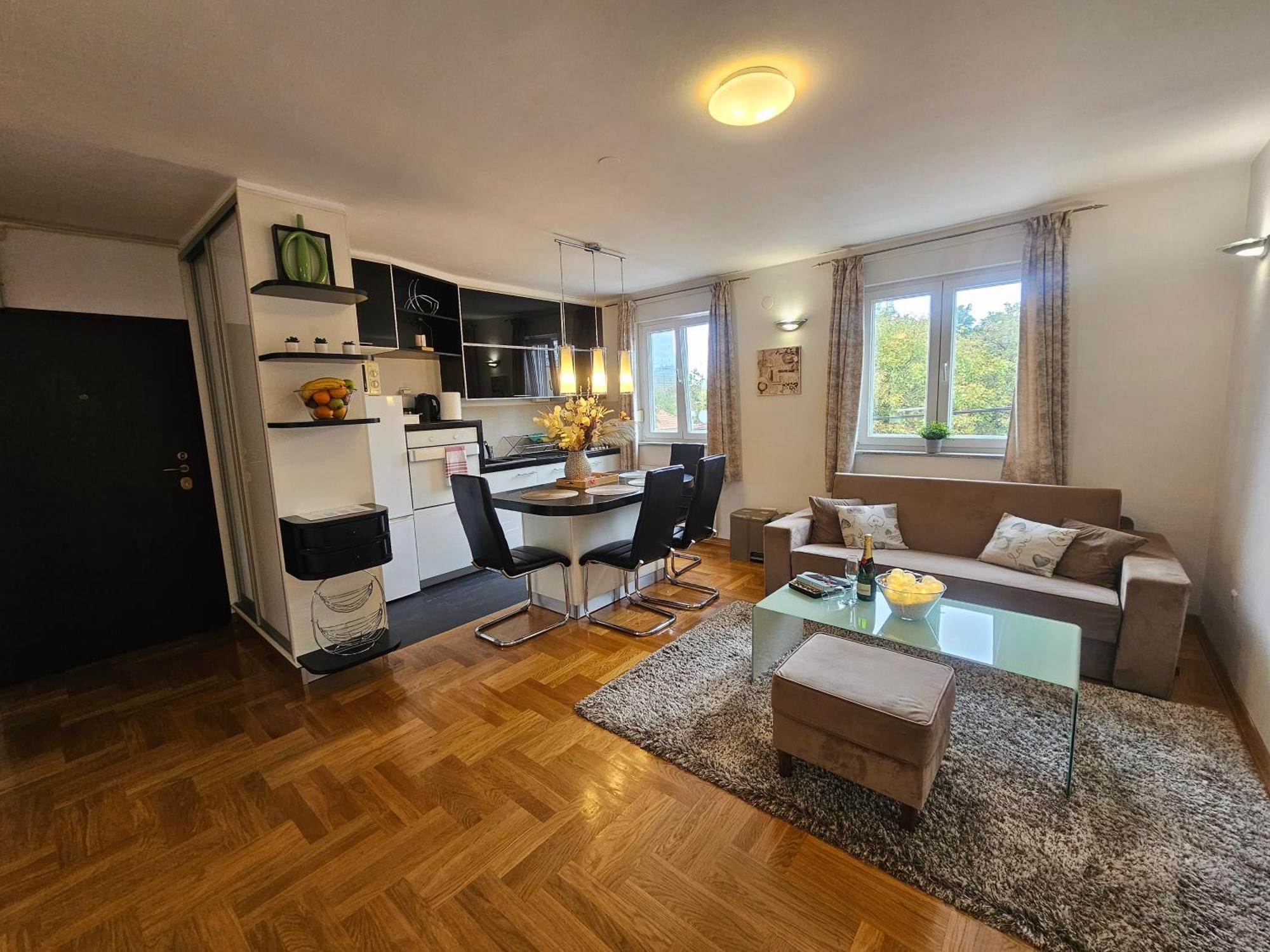 Apartments Tony Загреб Екстер'єр фото