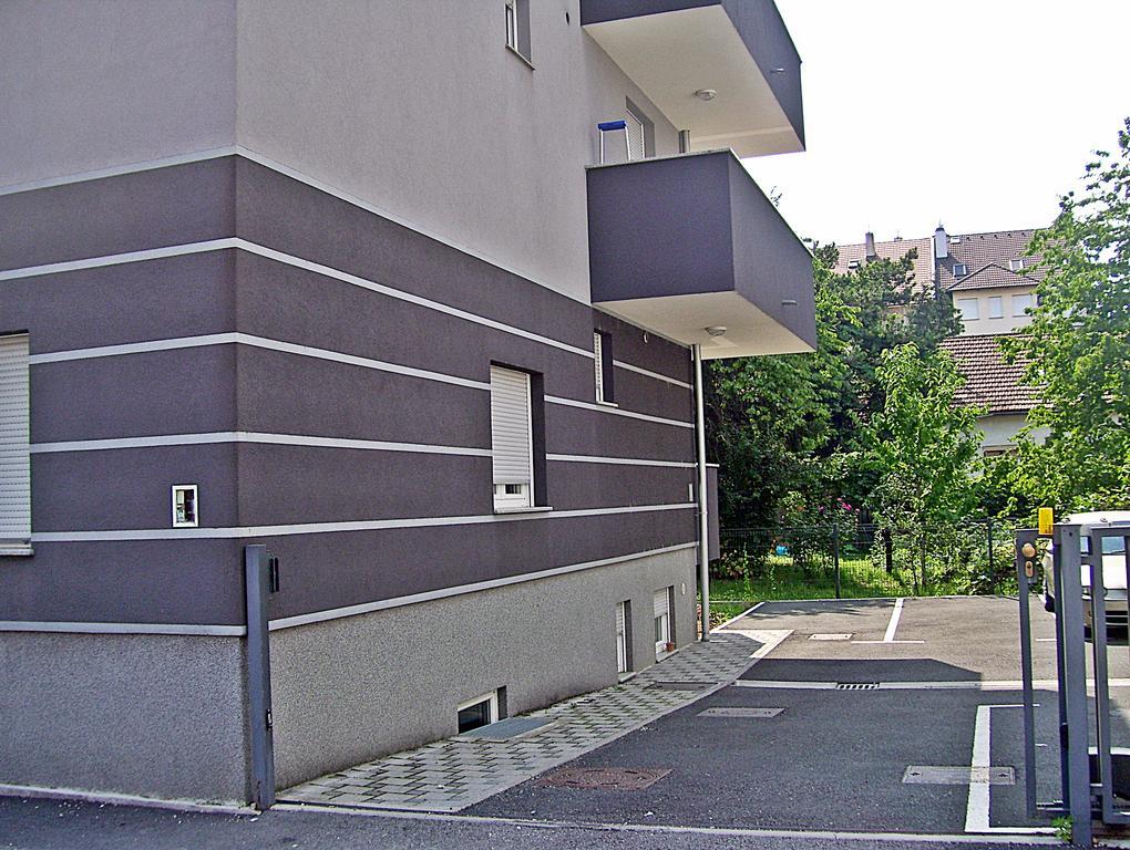 Apartments Tony Загреб Екстер'єр фото