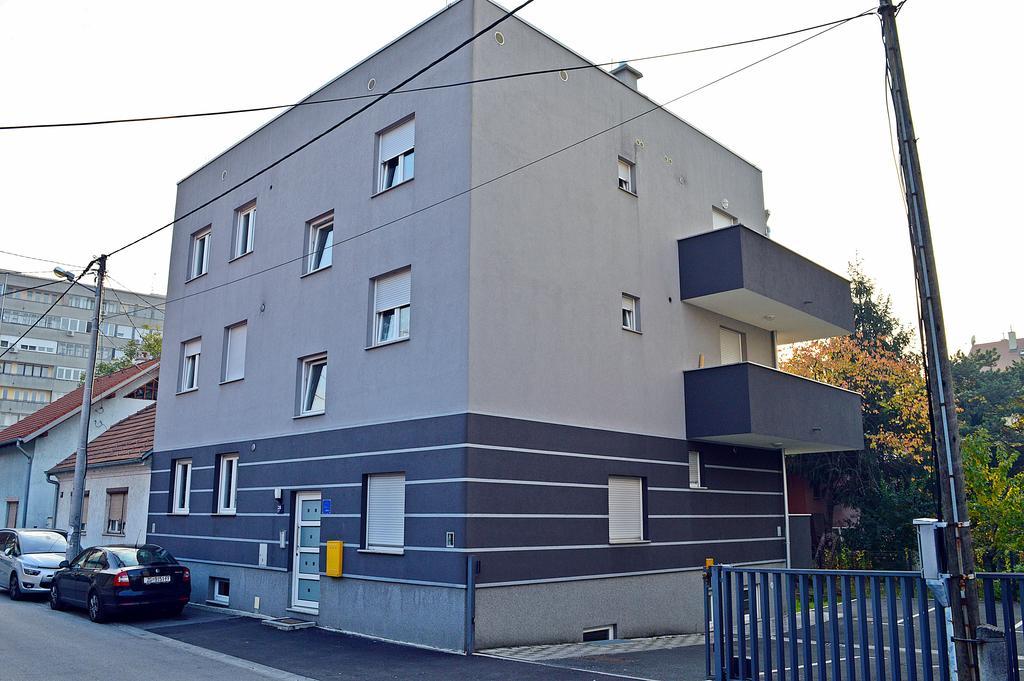 Apartments Tony Загреб Екстер'єр фото